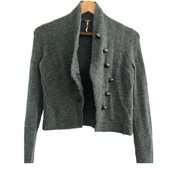 Free People Cardigan Sweater. - Picture 5 of 5